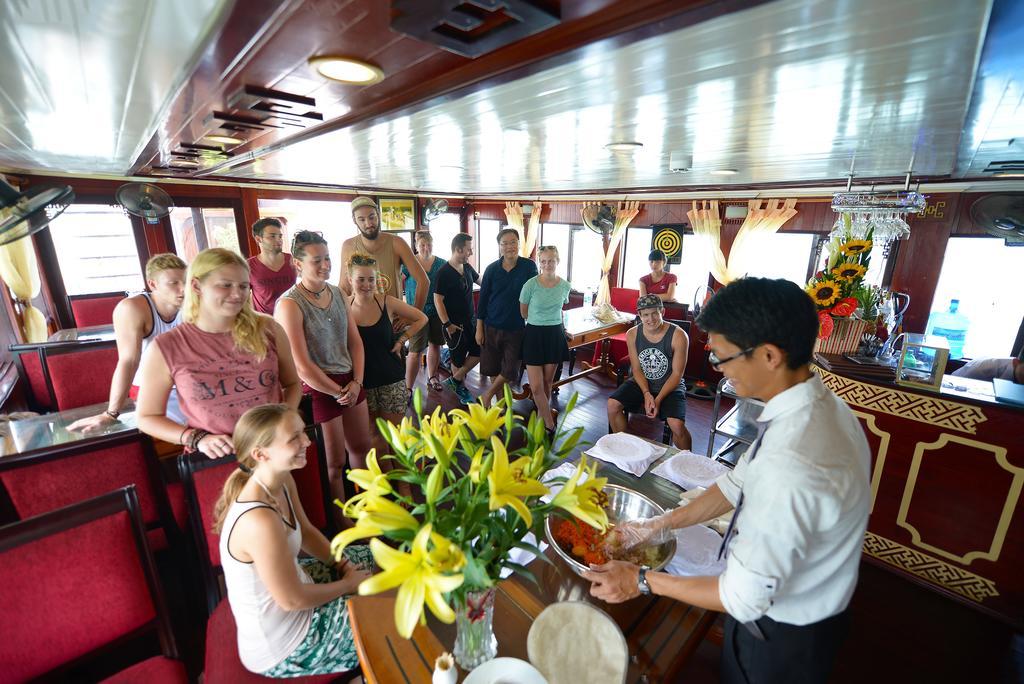Hotel Halong Royal Boutique Cruises Hạ Long Exterior foto
