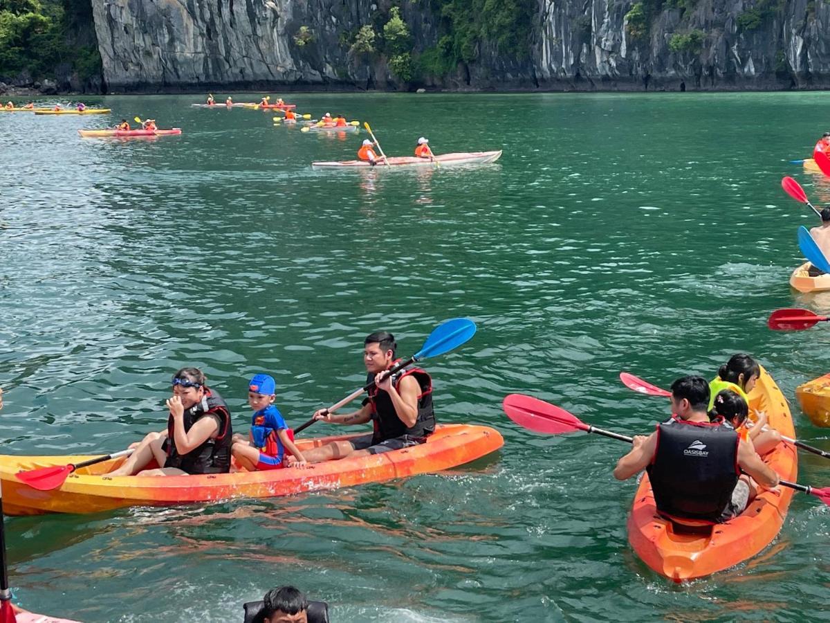 Hotel Halong Royal Boutique Cruises Hạ Long Exterior foto