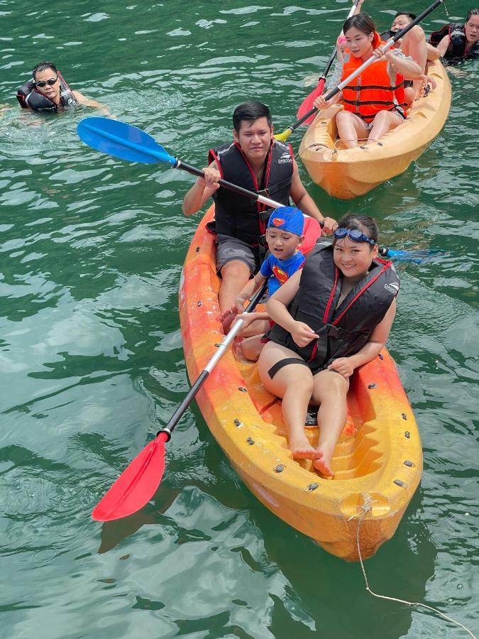 Hotel Halong Royal Boutique Cruises Hạ Long Exterior foto