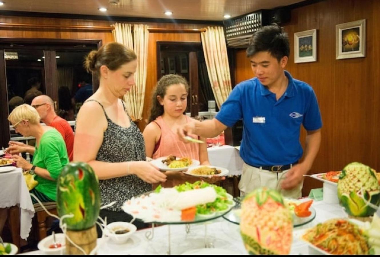 Hotel Halong Royal Boutique Cruises Hạ Long Exterior foto